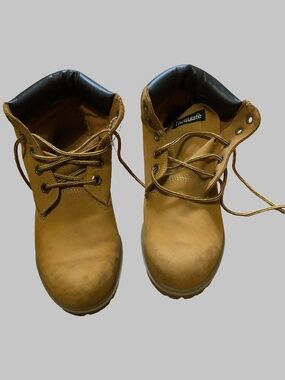 Vintage Y2K Black Rock Nubuck Leather Waterproof Work Boots Size 5.5